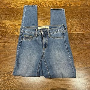 Skinny jeans!